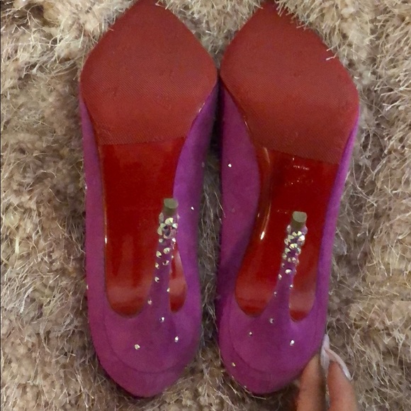 Christian louboutin heels - Picture 3 of 3